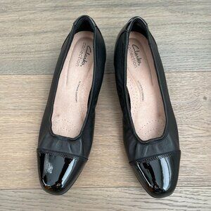 Clarks Collection Ultimate Comfort Slip On 1" Heel Patent Toe Shoes Black Sz 8.5